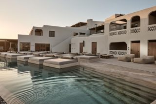 Ενισχύεται η συνεργασία μεταξύ Bain Capital και SWOT Hospitality